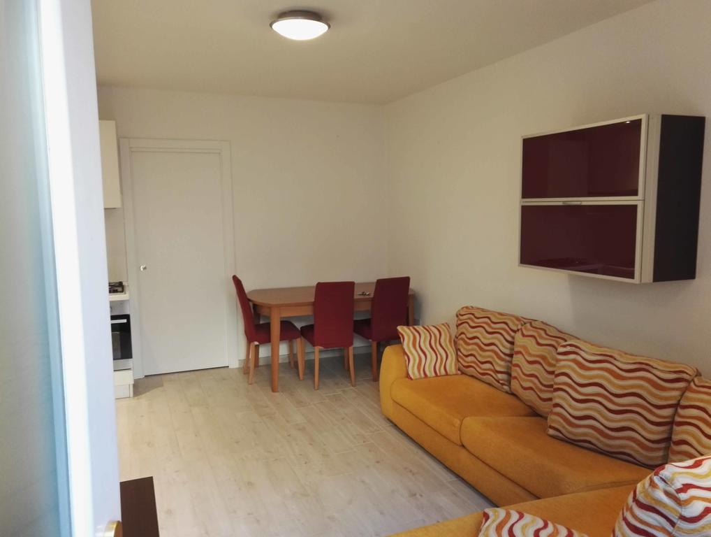 La Casa Nel Borgo Sul Lago Pisogne Extérieur photo