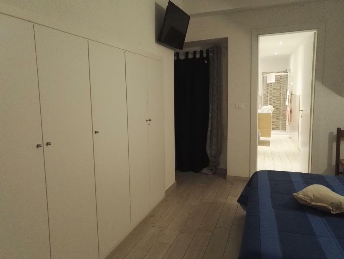 La Casa Nel Borgo Sul Lago Pisogne Extérieur photo